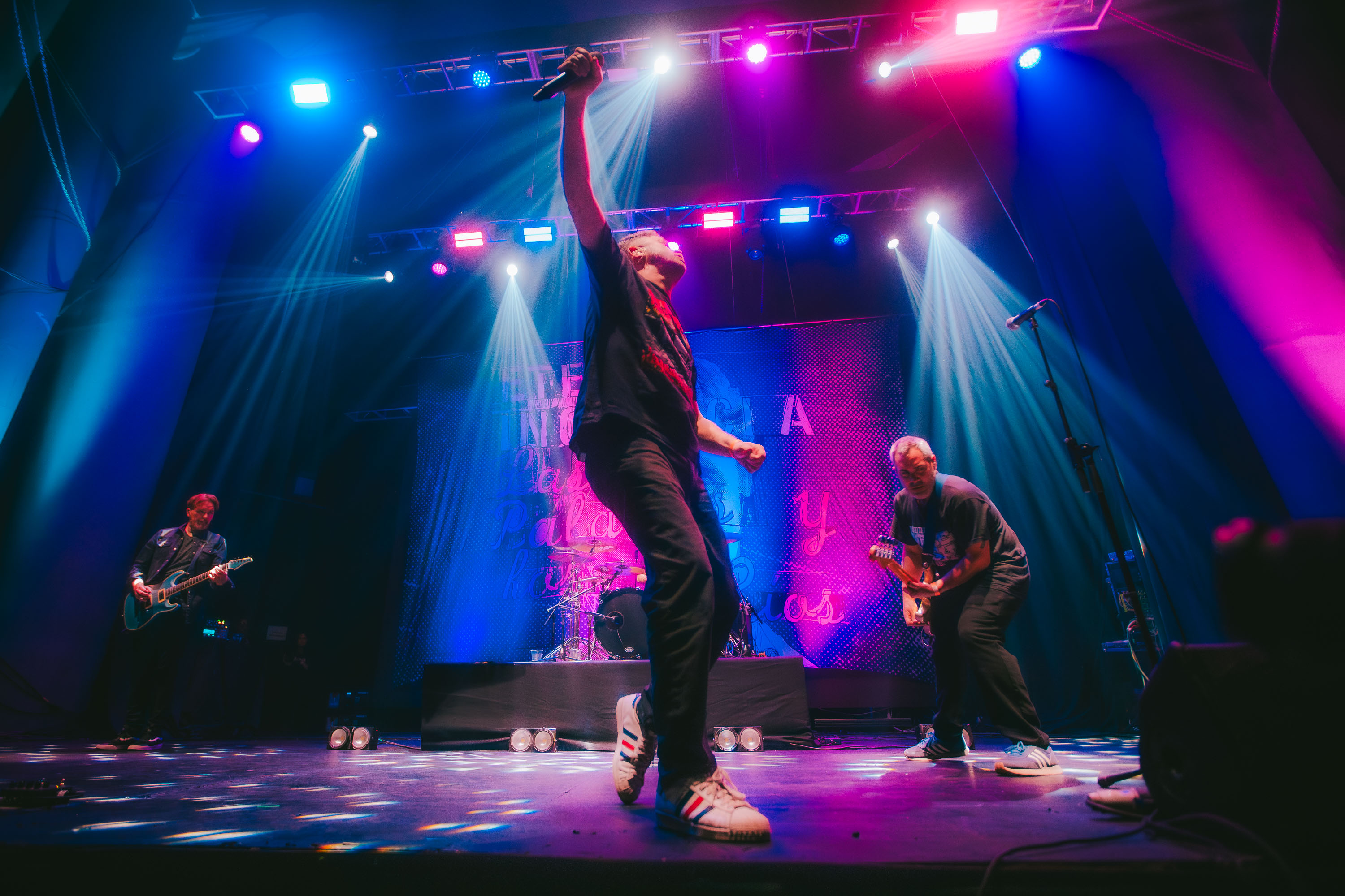 Eterna Inocencia - 20 Años de "Las Palabras y Los Ríos"